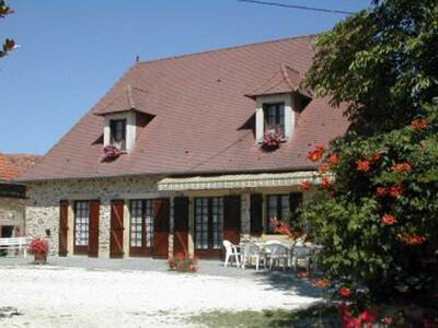 façade blondy800600